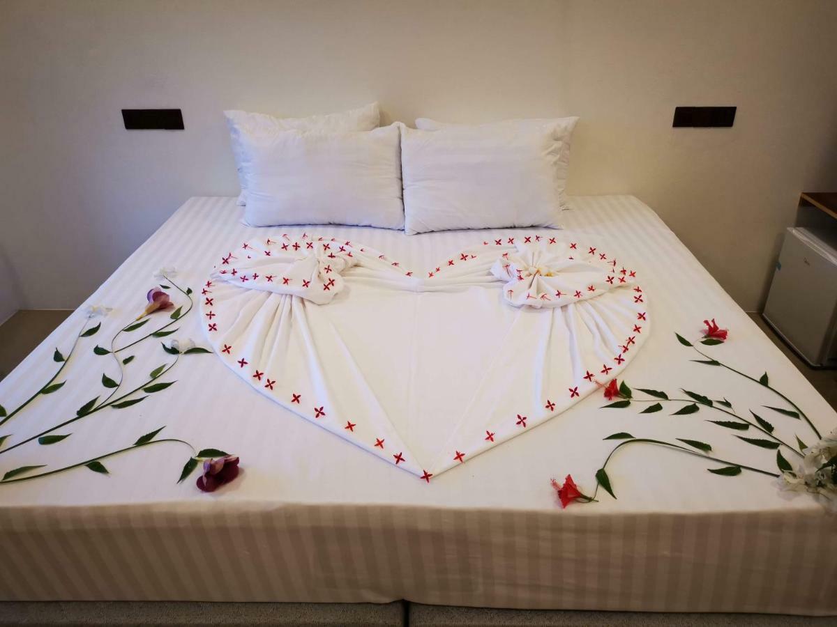 Thila Farm View Hotel Thoddoo Exterior foto