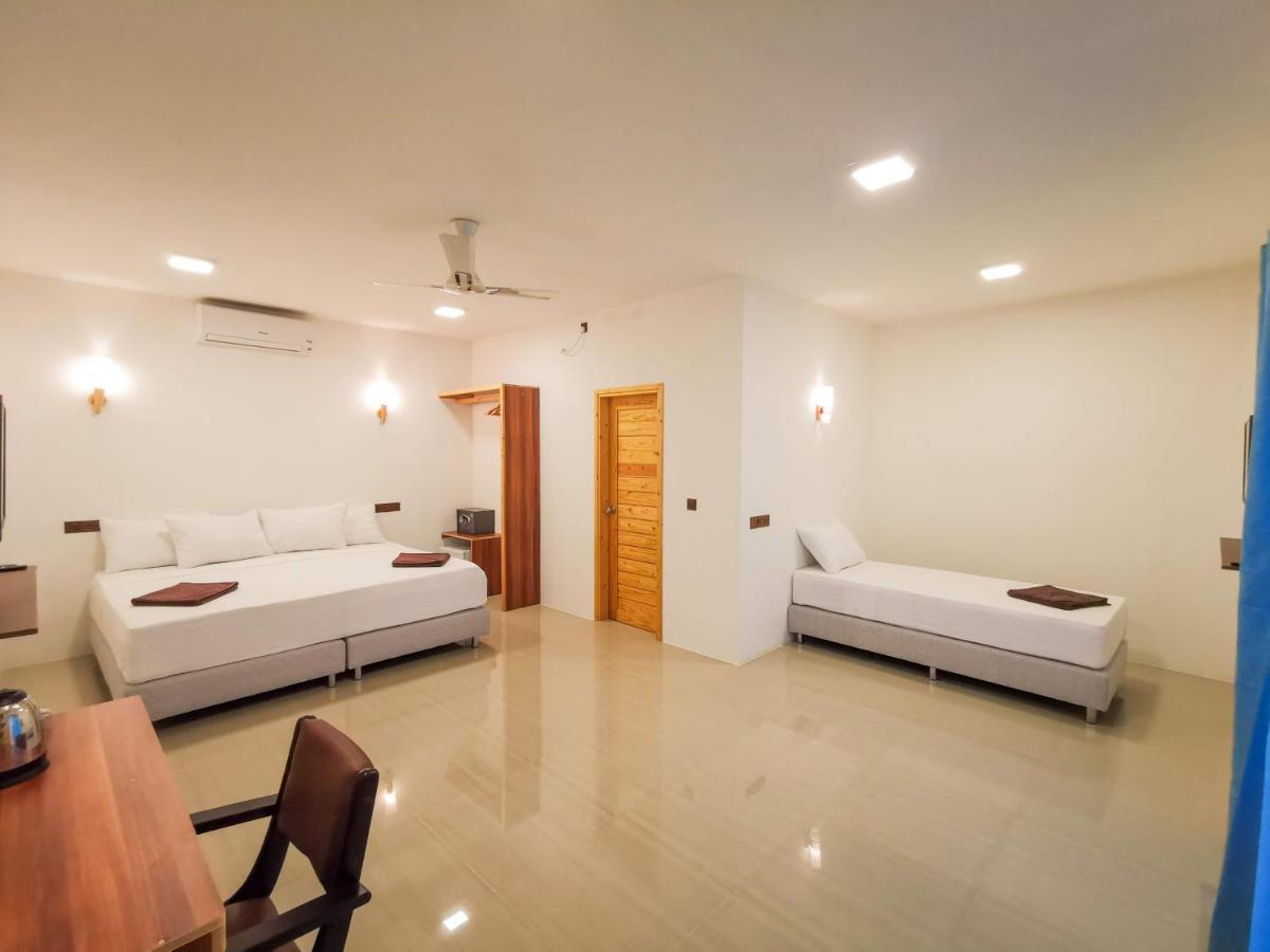 Thila Farm View Hotel Thoddoo Exterior foto